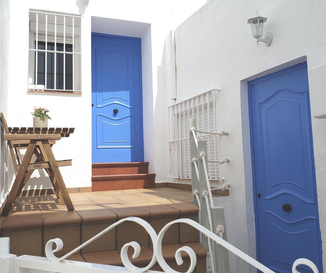 Apartamentos La Casa Del Remolino- Centro Historico De Conil, Andando A La Playa كونيل ذي لا فرونتيرا المظهر الخارجي الصورة